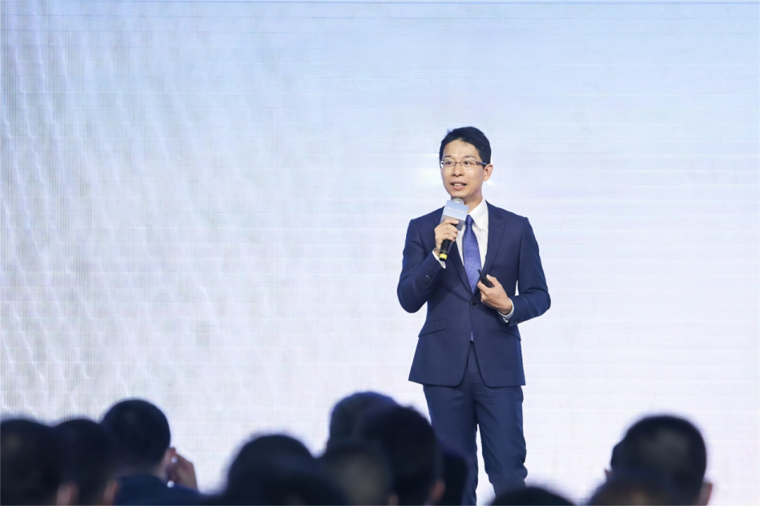 Founder and CEO of HiSilicon, Li Linfeng